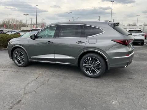 More photos of 2026 Acura MDX w/Advance Package at Jay Wolfe Acura, MO