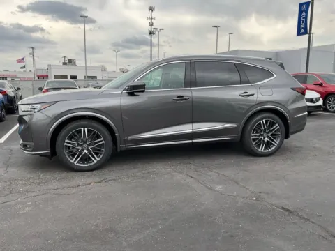 More photos of 2026 Acura MDX w/Advance Package at Jay Wolfe Acura, MO