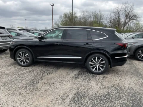 More photos of 2026 Acura MDX w/Technology Package at Jay Wolfe Acura, MO