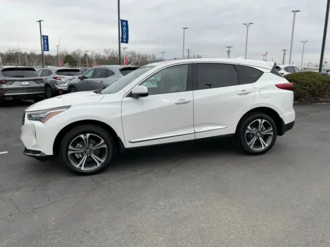 More photos of 2025 Acura RDX w/Technology Package at Jay Wolfe Acura, MO