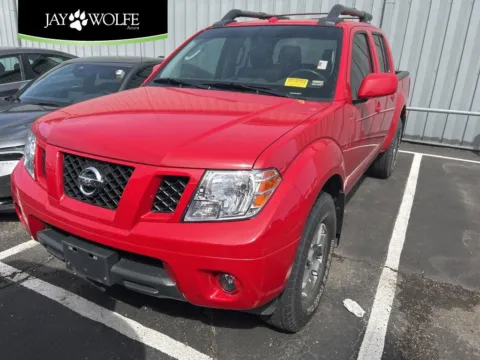 Red 2010 Nissan Frontier PRO-4X for sale in Kansas City, MO