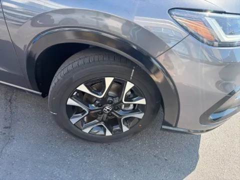 More photos of 2026 Honda HR-V EX-L at Jay Wolfe Acura, MO