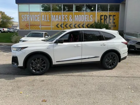 More photos of 2026 Acura MDX w/A-Spec Package at Jay Wolfe Acura, MO
