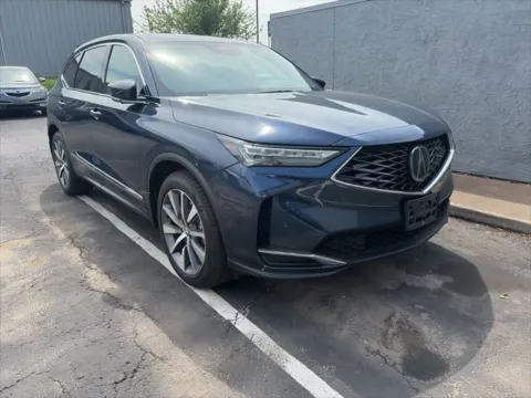 More photos of 2025 Acura MDX w/Technology Package at Jay Wolfe Acura, MO