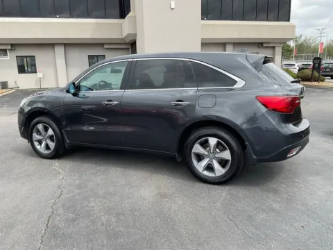 More photos of 2014 Acura MDX 3.5L at Jay Wolfe Acura, MO