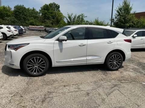 Photos of 2026 Acura RDX w/Advance Package for sale in Kansas City, MO at Jay Wolfe Acura
