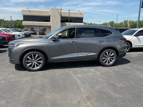 More photos of 2026 Acura MDX w/Technology Package at Jay Wolfe Acura, MO