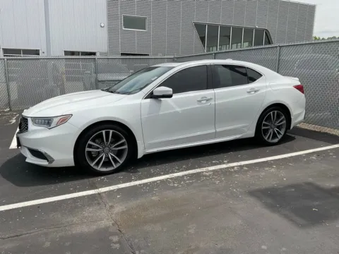 More photos of 2019 Acura TLX w/Technology Pkg at Jay Wolfe Acura, MO