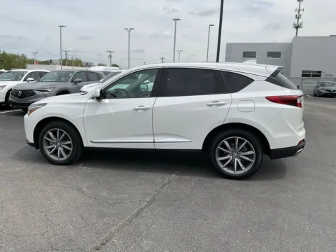 More photos of 2023 Acura RDX w/Technology Package at Jay Wolfe Acura, MO