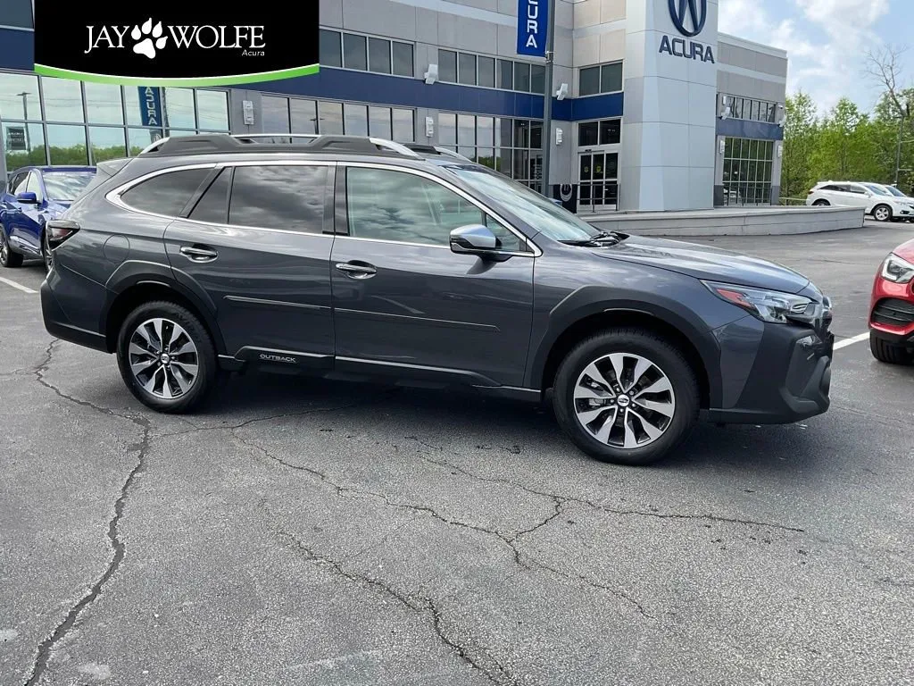 Used 2025 Subaru Outback Touring with VIN 4S4BTAPC7S3327353 for sale in Kansas City