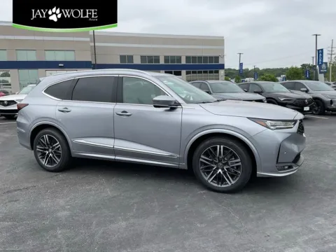 Silver 2026 Acura MDX w/Advance Package for sale in Kansas City, MO