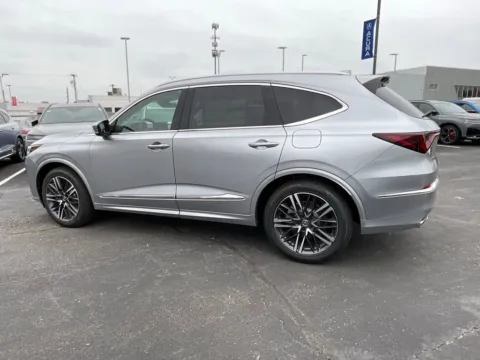 More photos of 2026 Acura MDX w/Advance Package at Jay Wolfe Acura, MO