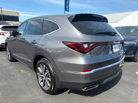 More photos of 2026 Acura MDX w/Technology Package at Jay Wolfe Acura, MO