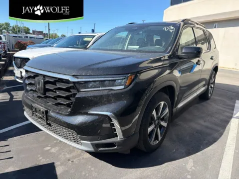 Black 2023 Honda Pilot Touring for sale in Kansas City, MO