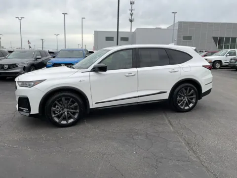 More photos of 2026 Acura MDX w/A-Spec Package at Jay Wolfe Acura, MO