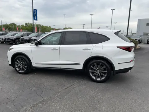 More photos of 2026 Acura MDX w/A-Spec Package at Jay Wolfe Acura, MO