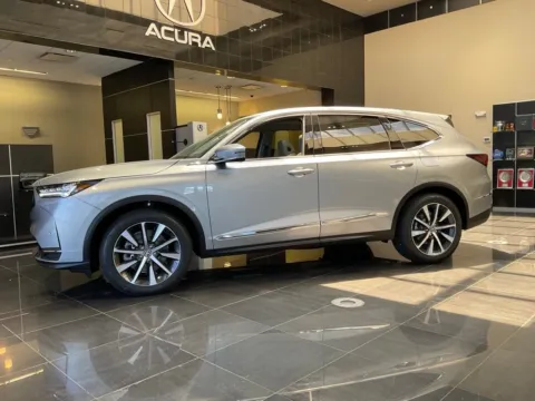 More photos of 2026 Acura MDX w/Technology Package at Jay Wolfe Acura, MO