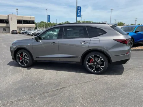 More photos of 2026 Acura MDX Type S w/Advance Package at Jay Wolfe Acura, MO