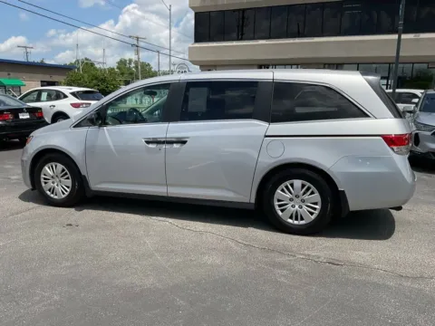 More photos of 2014 Honda Odyssey LX at Jay Wolfe Acura, MO