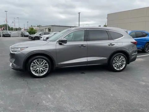 More photos of 2023 Acura MDX w/Advance Package at Jay Wolfe Acura, MO