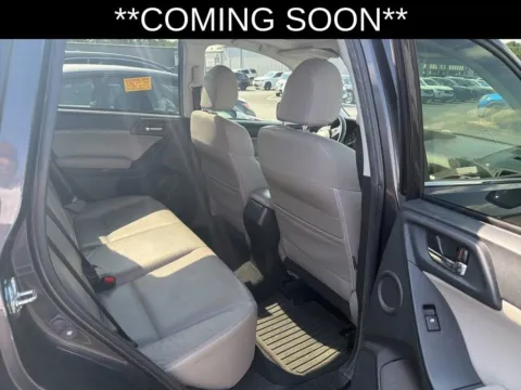 More photos of 2015 Subaru Forester 2.5i Limited at Jay Wolfe Acura, MO