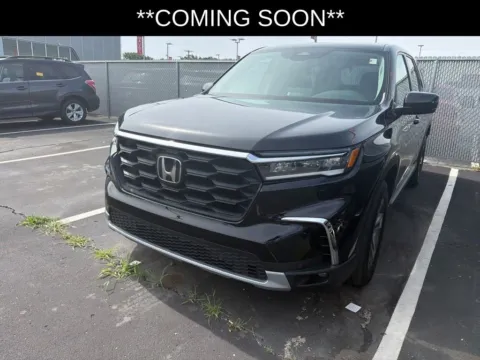 Black 2023 Honda Pilot EX-L 8 Passenger for sale in Kansas City, MO