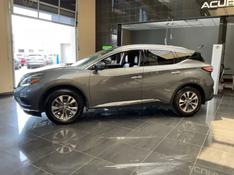 More photos of 2018 Nissan Murano SL at Jay Wolfe Acura, MO