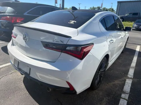 More photos of 2019 Acura ILX Premium and A-SPEC Packages at Jay Wolfe Acura, MO