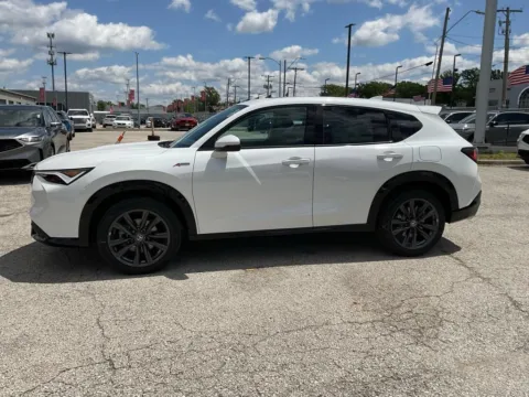 More photos of 2026 Acura ADX w/A-Spec Package at Jay Wolfe Acura, MO