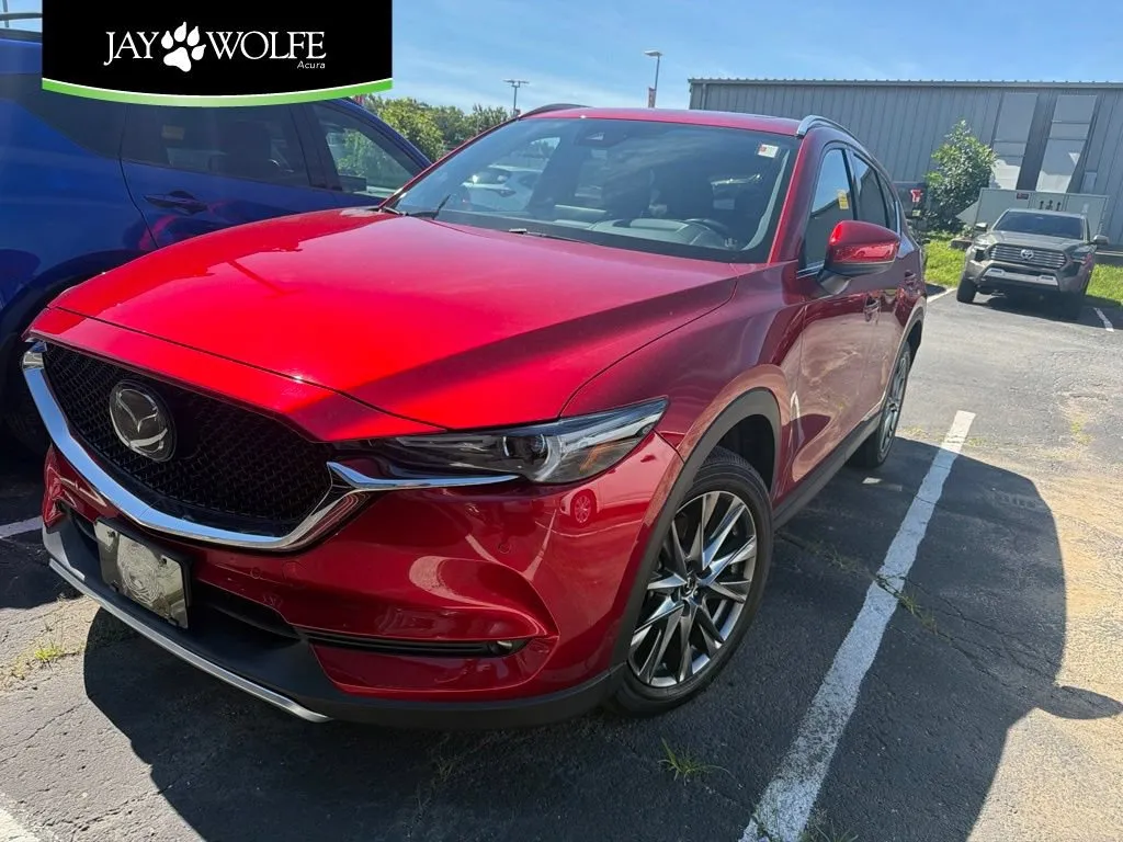 Used 2020 Mazda CX-5 Signature with VIN JM3KFBEY2L0818973 for sale in Kansas City