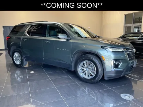 Silver 2023 Chevrolet Traverse LT Cloth for sale in Kansas City, MO