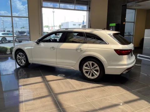 More photos of 2023 Audi A4 allroad Premium Plus at Jay Wolfe Acura, MO