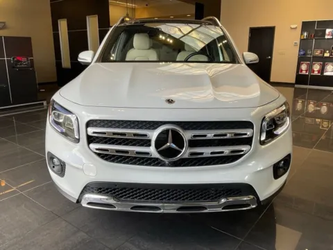 Photos of 2023 Mercedes-Benz GLB 250 for sale in Kansas City, MO at Jay Wolfe Acura