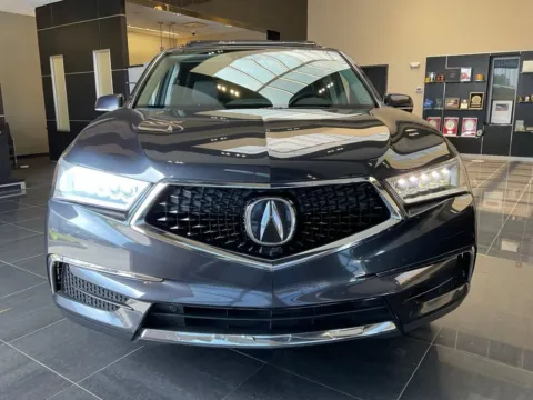 Photos of 2020 Acura MDX w/Technology Pkg for sale in Kansas City, MO at Jay Wolfe Acura