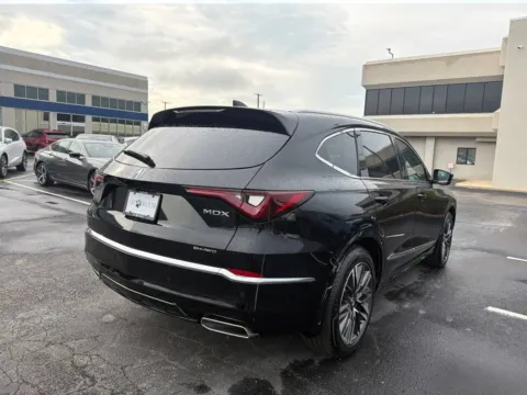 More photos of 2026 Acura MDX w/Advance Package at Jay Wolfe Acura, MO