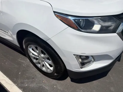 More photos of 2018 Chevrolet Equinox LT at Jay Wolfe Acura, MO