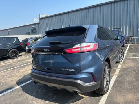 More photos of 2019 Ford Edge Titanium at Jay Wolfe Acura, MO