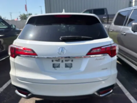 More photos of 2017 Acura RDX at Jay Wolfe Acura, MO