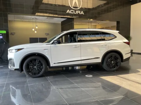 More photos of 2026 Acura MDX w/A-Spec Advance Package at Jay Wolfe Acura, MO