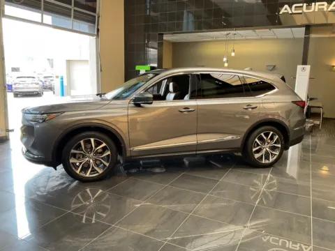 More photos of 2023 Acura MDX w/Technology Package at Jay Wolfe Acura, MO