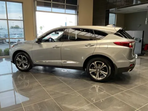 More photos of 2024 Acura RDX w/Advance Package at Jay Wolfe Acura, MO