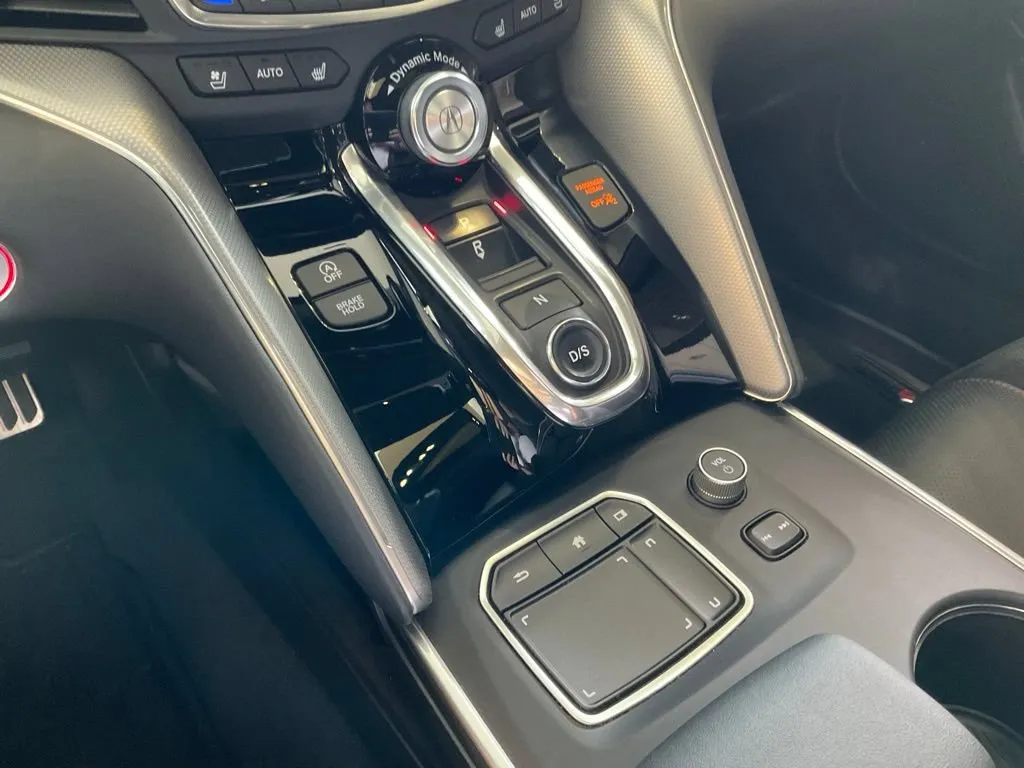 2022 Acura TLX A-SPEC Package - Photo 19