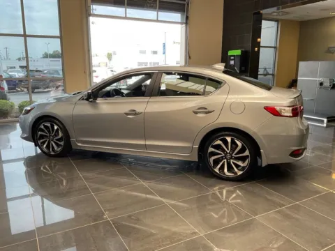 More photos of 2018 Acura ILX Special Edition at Jay Wolfe Acura, MO