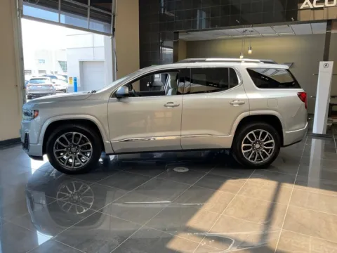 More photos of 2020 GMC Acadia Denali at Jay Wolfe Acura, MO