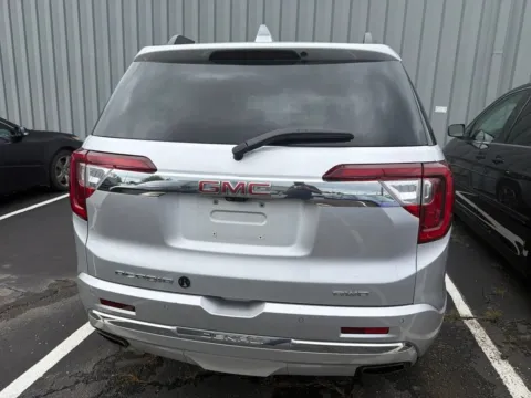 More photos of 2020 GMC Acadia Denali at Jay Wolfe Acura, MO