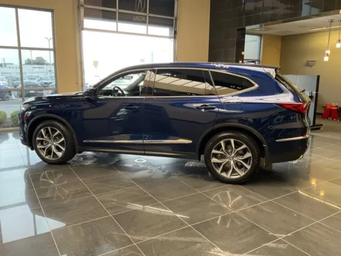More photos of 2024 Acura MDX w/Technology Package at Jay Wolfe Acura, MO