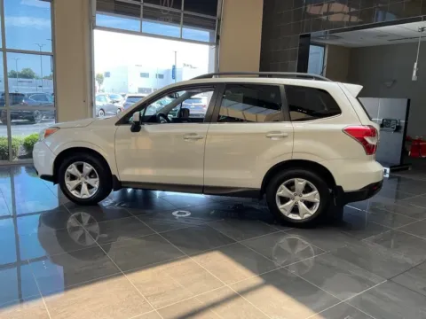 More photos of 2015 Subaru Forester 2.5i Limited at Jay Wolfe Acura, MO
