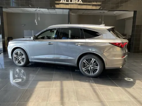 More photos of 2026 Acura MDX w/Advance Package at Jay Wolfe Acura, MO