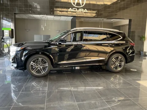 More photos of 2026 Acura MDX w/Advance Package at Jay Wolfe Acura, MO