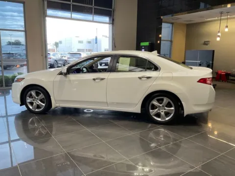 More photos of 2014 Acura TSX 2.4 at Jay Wolfe Acura, MO